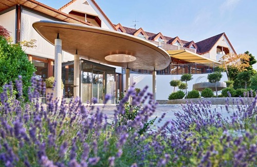 Wagerberg House | Doppelzimmer Standard - Ayurveda Resort Mandira