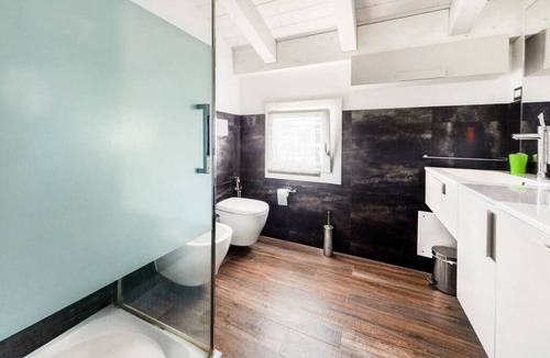 Castel San Pietro Terme Villa | Double room in a villa