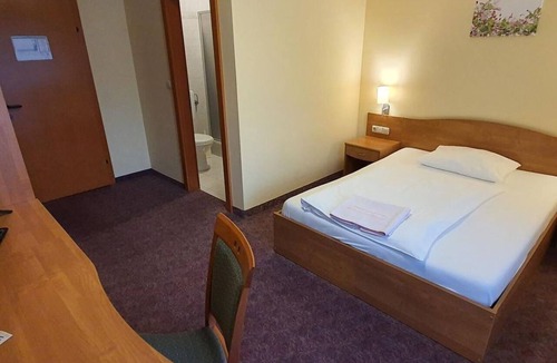 Anger House | Double room A | balcony (1-2 nights) - Hotel Angerer-Hof