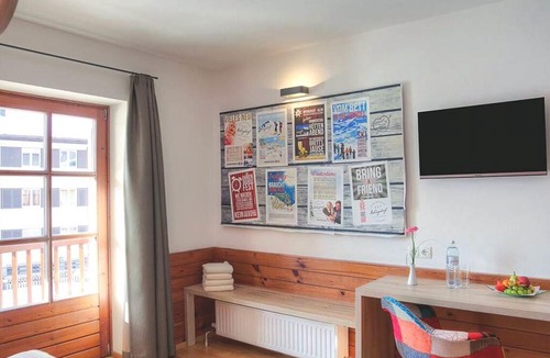 Werfenweng Hotel | Double room "Classic" with shower / bath, WC - Gut Wenghof - Family Resort Werfenweng