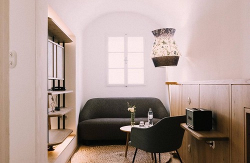 City Centre Salzburg House | Double room "large" - non refundable rate - arthotel Blaue Gans