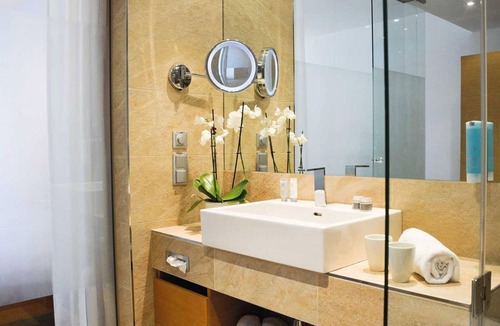 Kaprun Hotel | Double room Panorama DBL non ref - TAUERN SPA Zell am See-Kaprun