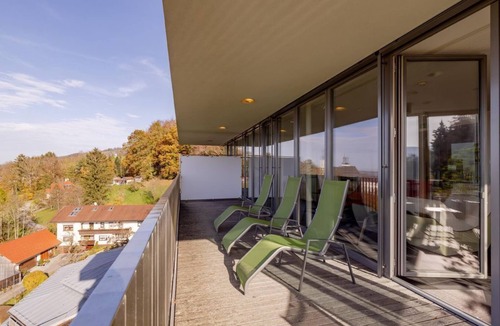Schlierbach House | Double room with balcony and panoramic view - SPES Hotel & Seminare