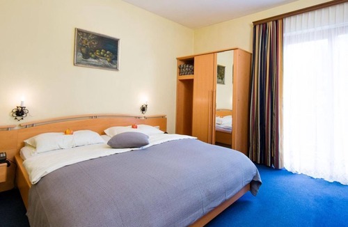 Seeboden House | Double room with balcony - Familiengut Ertlhof