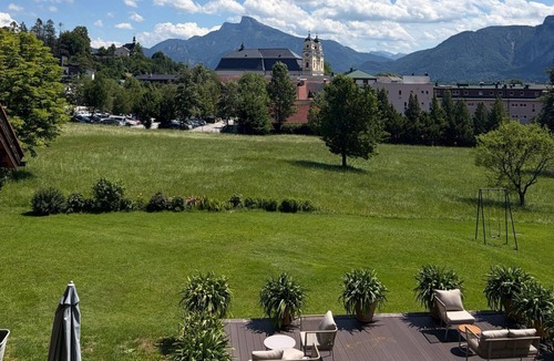 Mondsee House | Double Room with Balcony 1 - Landhaus Meingast