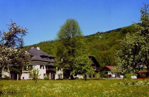 Mondsee House | Double Room with Balcony 1 - Landhaus Meingast