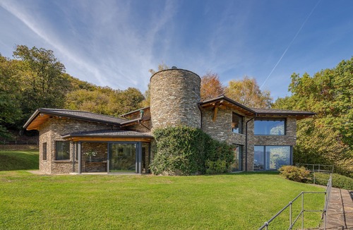 Carciano Villa | Dream villa with pool and spa & stunning lake views above Stresa! - Villa Petra