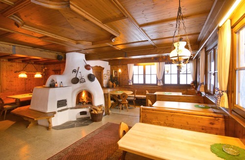 Mayrhofen House | Dreamlike alpine house in Mayrhofen near the lift