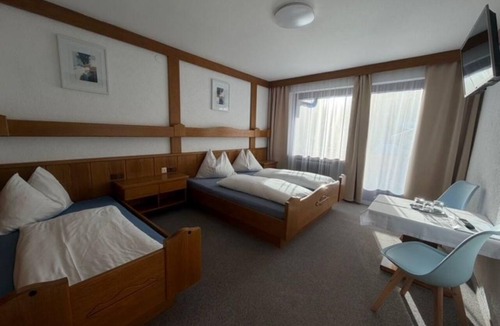 Untertschern House | Dreibettzimmer - Frühstückspension Appartements Wasserer