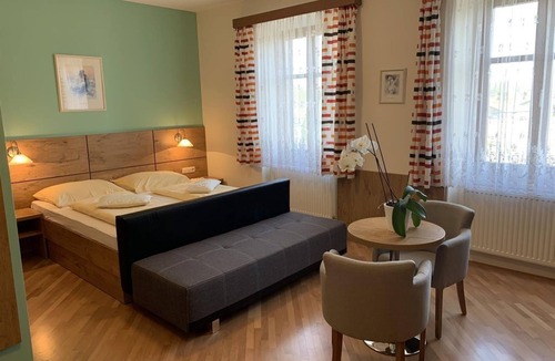 Halbenrain House | Dreibettzimmer - Gasthof-pension-restaurant Wagner