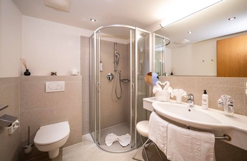 Untertschern House | Economy Doppelzimmer - Ortners Eschenhof - Alpine Slowness