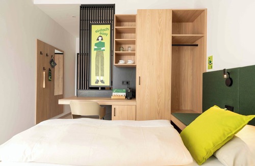 Laakirchen Hotel | eee Hotel Laakirchen