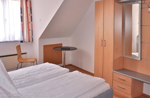 Rust Bed & Breakfast | Einzelzimmer mit Du/wc - Hotel am See Rust