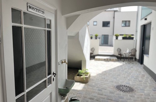 Wiener Neustadt Apartment | Entzückendes Studio im Herzen von Wiener Neustadt
