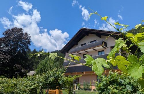 Jenig House | Enzianbrenner
