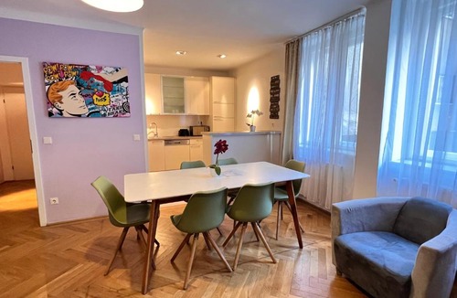 Innere Stadt Apartment | Exclusive Apartment Center Vienna