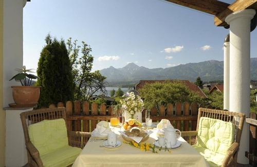 Drobollach am Faakersee House | F Appartement, Terrasse und Seeblick - Biohof Naturzeit Faaker See