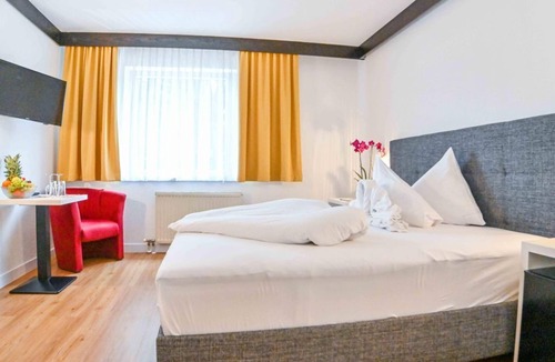 Seeboden House | Familien-zimmer mit Seeblick - Hotel Bellevue