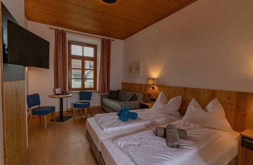 Weyregg am Attersee House | Familienzimmer FZ3 - Haus Weyregg - Frühstückspension