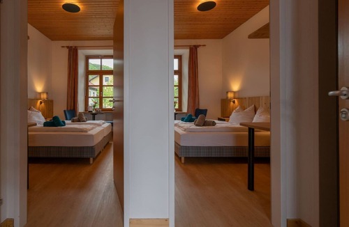 Weyregg am Attersee House | Familienzimmer FZ3 - Haus Weyregg - Frühstückspension