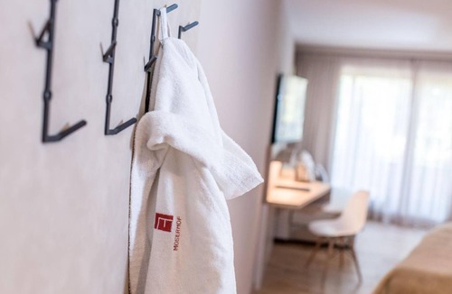 Seeboden House | Familienzimmer Deluxe Frühstück - Hotel Moserhof