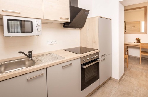 Sankt Martin House | Family room with balcony - Mentenwirt, Pension & Appartments