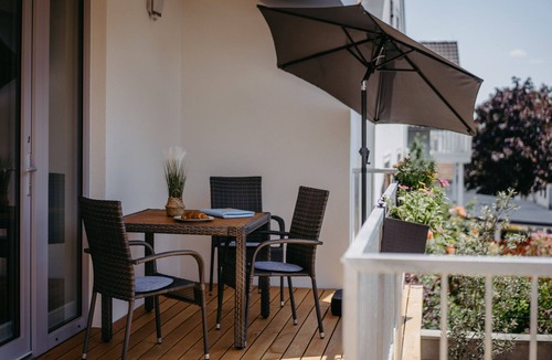 Morbisch am See Condo | Familypark, Kultur am See event area, Lake Neusiedl cycle paths and sunshine