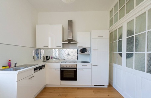 Klosterneuburg Apartment | FarawayHomes Studio Klosterneuburg #8