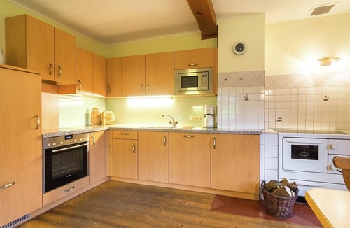 Maschl House | Farmhouse in St. Johann with Sauna