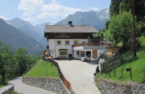 Pragraten Apartment | Ferienhaus Fichtenheim