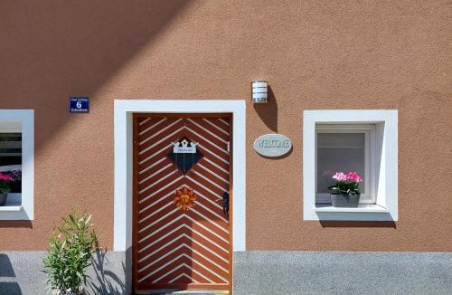 Palting House | Ferienparadies Haus Monica