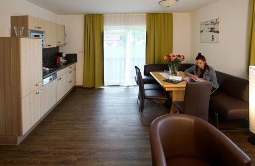 Lermoos Apartment | Ferienwohnung/app. für 7 Gäste mit 93m² in Lermoos