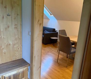 Thannhausen Apartment | Ferienwohnung Harrer