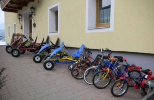Strassen Apartment | Ferienwohnung-Helmblick
