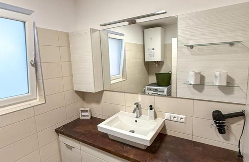 Weiz Apartment | Ferienwohnung Krones