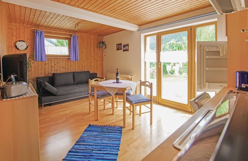 Sankt Gallenkirch Apartment | Ferienwohnung mit Bergblick