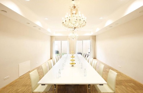 Feldbach House | Ferienwohnung - Pfeilers Bürgerstüberl und Hotel