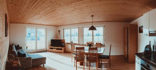 Lingenau Apartment | Ferienwohnung Thannen
