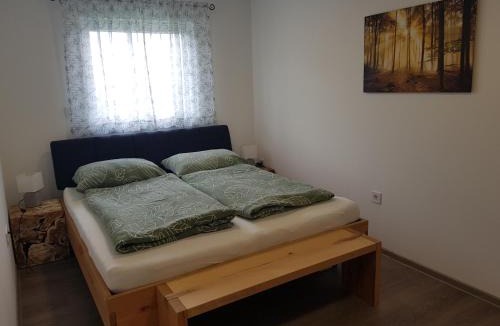 Thannhausen Apartment | Ferienwohnung Weizblick