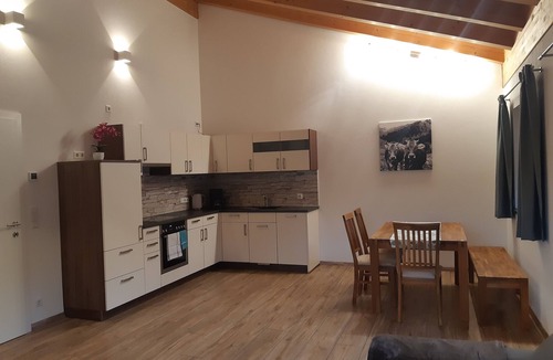Schattwald Apartment | Ferienwohnung Zobl, Österreich