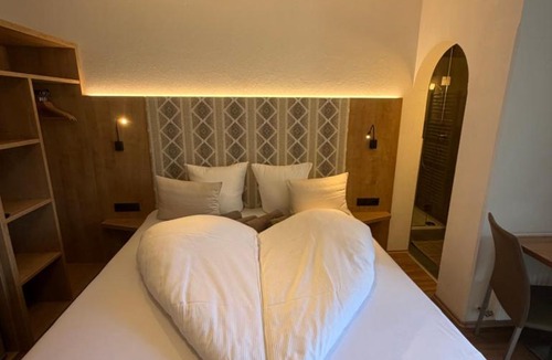 Burgstall Apartment | Ferienwohnungen Mauracher