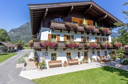 Lofer House | Ferienwohung Franziska - Dusche, WC, Nichtraucher - Glatzlbauer