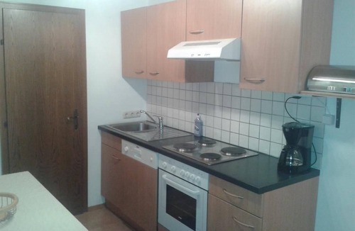 Krakauhintermuehlen Apartment | FeWo Hubert Siebenhofer - apartment/apartment, shower and bath, toilet, 1 bedroom