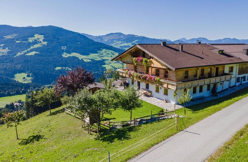 Westendorf Apartment | Fine apartment with ski lift nearby