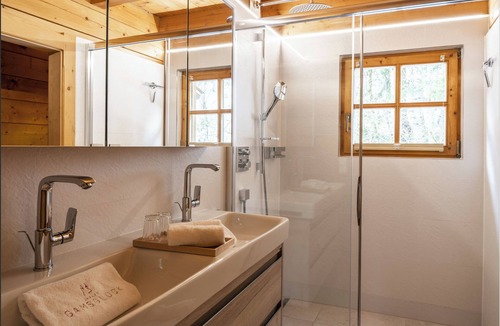 Waidring Cabin | Gamsglück guest rooms for families
