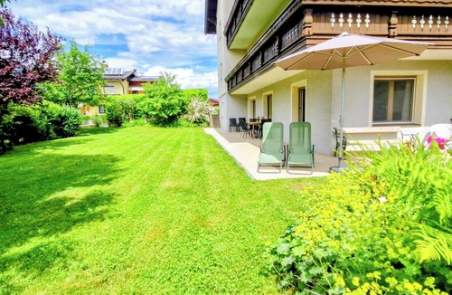 Altossiach House | Garden Oasis family suite: ground floor with garden & private beach,cabin, jetty