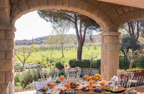 Tuoro sul Trasimeno Villa | Giano al Trasimeno house with large outdoor Jacuzzi 6/8 seats