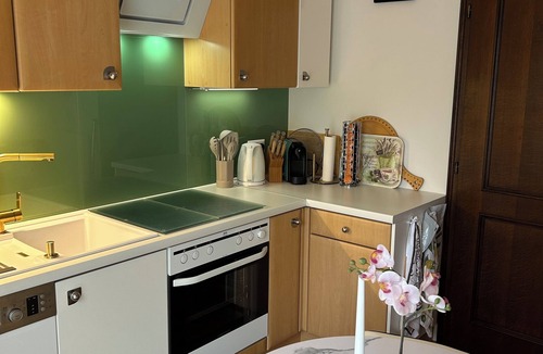 Volkermarkt Apartment | Golden Rooms Exclusive Apartment for 2 Adults and 1 Child