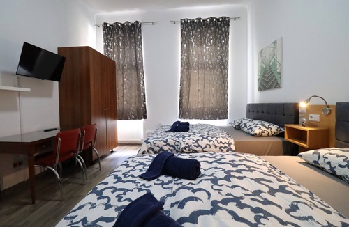 Hundsturm Hotel | Grey Palazzo