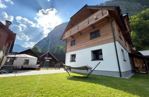 Hallstatt House | Guesthouse Alpinum